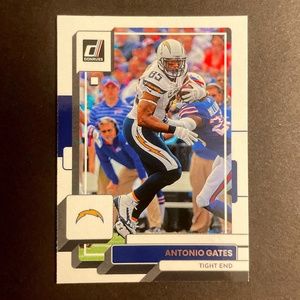 Antonio Gates: Los Angeles Chargers, Tight End 2022 Panini Donruss Football #300